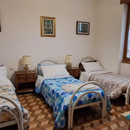 Santa Elisa Oda ve Kahvaltı Pero